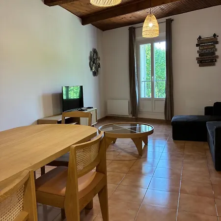 Les Allee Apartment Riez